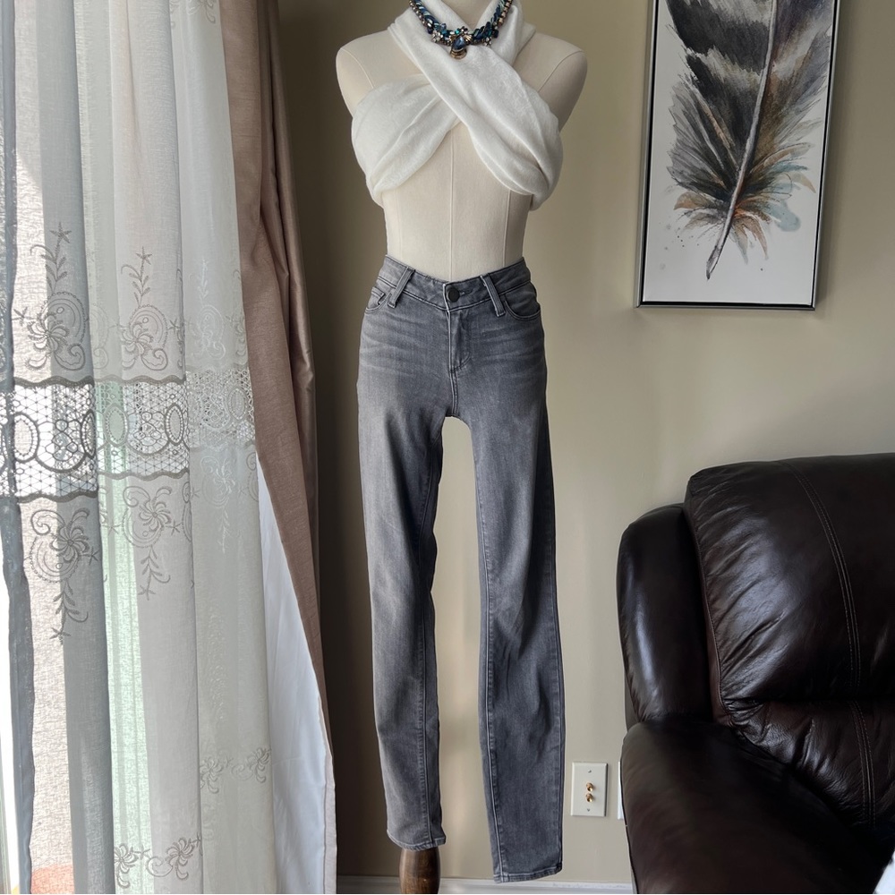 Paige size 25 Verdugo Ultra Skinny jeans